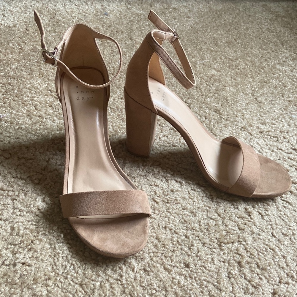 Target heels